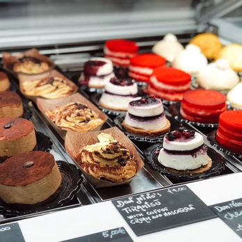 Don Nino - Patisserie/Cake Shop Near Me - Florence, FI Don Nino - Patisserie/Cake Shop Near Me - Florence, FI