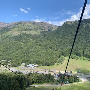 Crystal Mountain Resort - Taking the Gondola up the mountain... - Ski Resorts Near Me - Enumclaw, Washington Crystal Mountain Resort - Taking the Gondola up the mountain... - Ski Resorts Near Me - Enumclaw, Washington