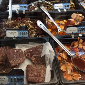 Fresh Catch - Lots of variety, here! - Hawaiian Near Me - Honolulu, Hawaii