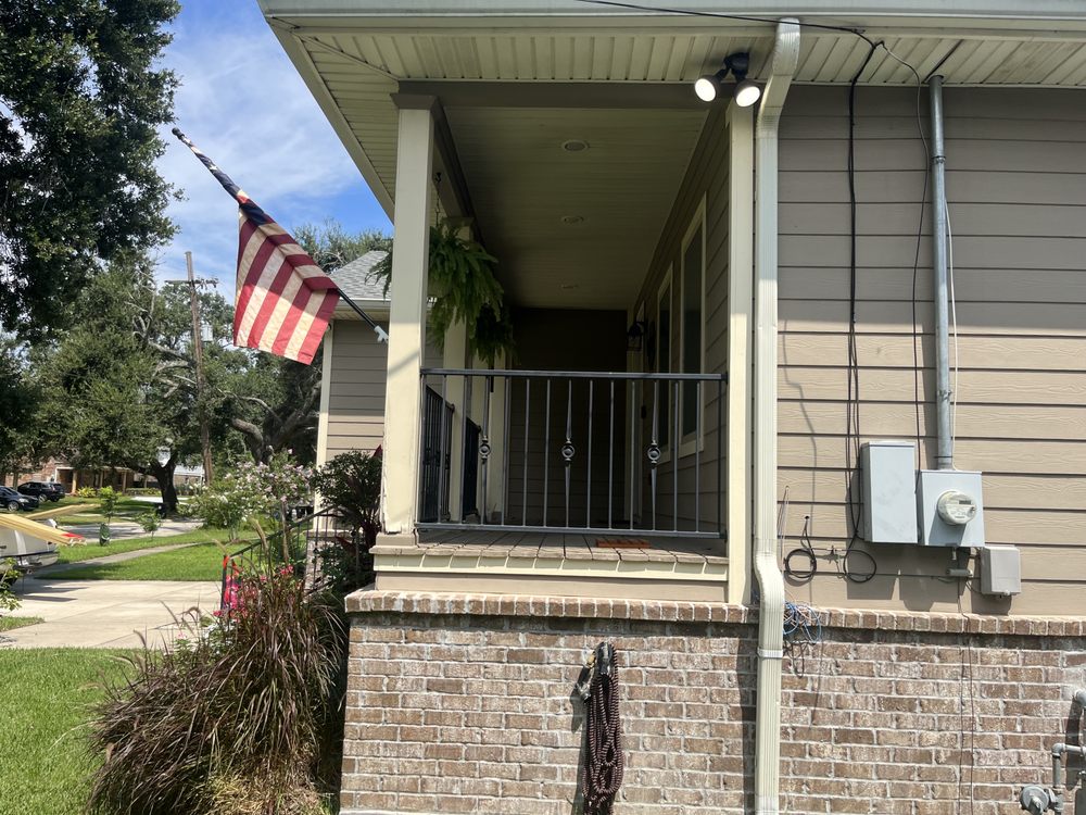 Slide of R&R Repairs and Renovations DBA Dabdoub’s Fencing