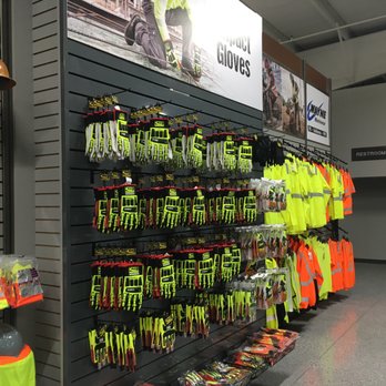 Wayne Workwear - Gloves and Hi-Viz items - Safety Equipment Near Me - Oklahoma City, Oklahoma