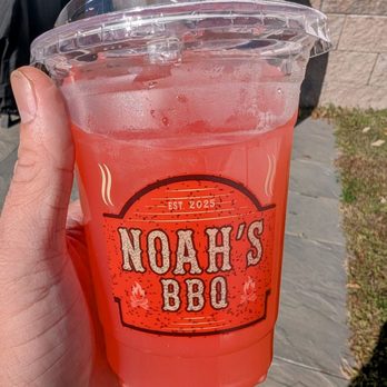 Noah's BBQ - Barbeque Near Me - Braintree, Massachusetts