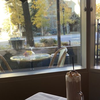 Vintage - Hot chocolate - Breakfast & Brunch Near Me - Vail, Colorado Vintage - Hot chocolate - Breakfast & Brunch Near Me - Vail, Colorado