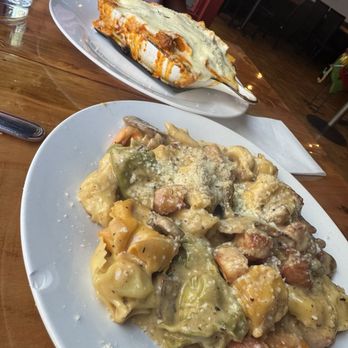 Luigi’s Italian Eatery - Both dinners. - Italian Near Me - Seattle, Washington Luigi’s Italian Eatery - Both dinners. - Italian Near Me - Seattle, Washington