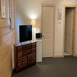 Paddle Wheel Inn