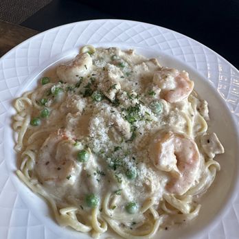 Zio Fraedo’s - Chicken & Shrimp Carbonara - Italian Near Me - Vallejo, California Zio Fraedo’s - Chicken & Shrimp Carbonara - Italian Near Me - Vallejo, California