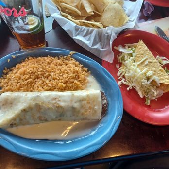 Cactus Cantina Mexican Grill - Burrito & taco - Mexican Near Me - Orange Beach, Alabama