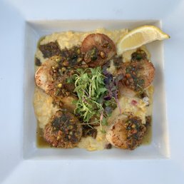 Pan roasted sea scallops Pan roasted sea scallops