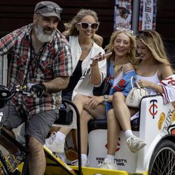 Twin Town Pedicabs - Twins Stadium Exit