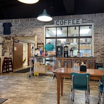 Warehouse Bakery & Donuts - Interior- coffee bar - Breakfast & Brunch Near Me - Fairhope, Alabama Warehouse Bakery & Donuts - Interior- coffee bar - Breakfast & Brunch Near Me - Fairhope, Alabama