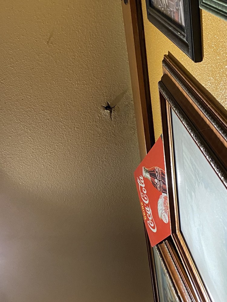 STRAW HAT PIZZA 35 Photos & 114 Reviews 2929 Mather Field Rd, Rancho Cordova, California