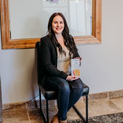 LUXE Skin Therapy & Beauty