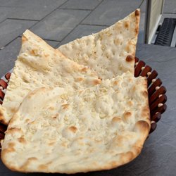 Sher E Punjab - Garlic Naan