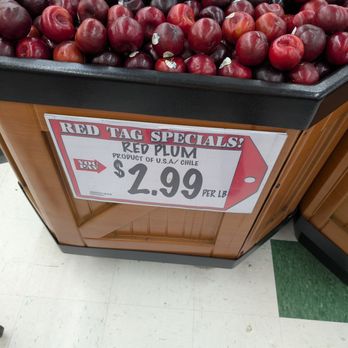 Superior Grocers 318 - Red plums - Grocery Near Me - Norwalk, California Superior Grocers 318 - Red plums - Grocery Near Me - Norwalk, California