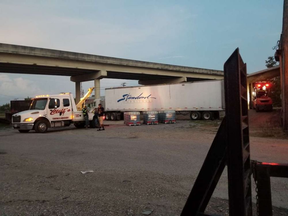 CLIFF’S TOWING & RECOVERY Updated September 2024 718 E 1st St