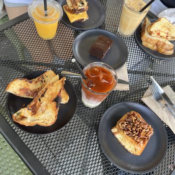 The Modern Pantry - Cafes Near Me - West Vancouver, British Columbia The Modern Pantry - Cafes Near Me - West Vancouver, British Columbia