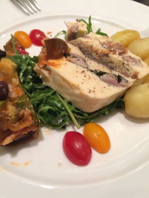 Bistro Saint Sauveur by null