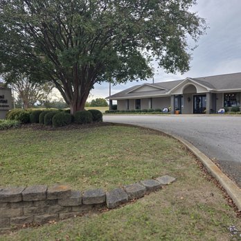 All Animal Hospital of Tupelo - Exterior - Veterinarians Near Me - Tupelo, Mississippi All Animal Hospital of Tupelo - Exterior - Veterinarians Near Me - Tupelo, Mississippi