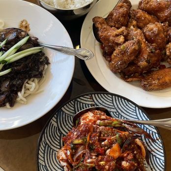 JJamPPong - Double Fried Chicken Wings(Garlic sauce) - Chinese Near Me - San Francisco, California JJamPPong - Double Fried Chicken Wings(Garlic sauce) - Chinese Near Me - San Francisco, California