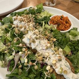 Falafel salad Falafel salad
