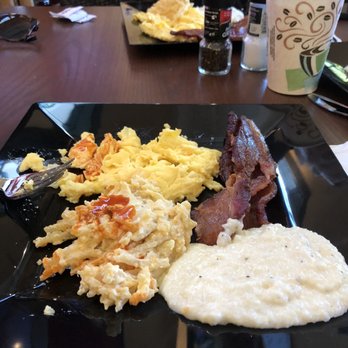 Green Turtle Inn - Cheesy hash brown casserole with home made grits and thick bacon! - Seafood Near Me - Islamorada, Florida
