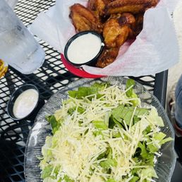 8 piece wing and side (subbed w side salad for $2 more -- I have the Caesar without croutons) 8 piece wing and side (subbed w side salad for $2 more -- I have the Caesar without croutons)