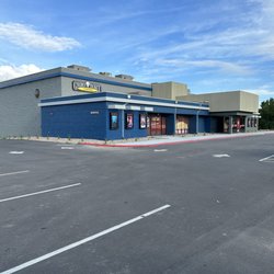 Golden Ticket Cinemas Hastings 3 - Exterior day.