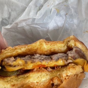 Jollibee - Cheeseburger - Chicken Shop Near Me - Ontario, California