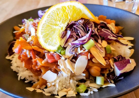 Lola Rosa Place-des-Arts by null