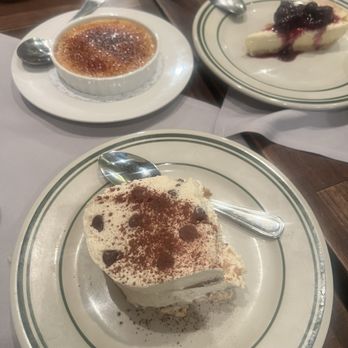 Piccante - Tiramisu, creme brûlée, Ricotta cheesecake - Italian Near Me - Brooklyn, New York Piccante - Tiramisu, creme brûlée, Ricotta cheesecake - Italian Near Me - Brooklyn, New York