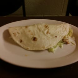Santiago's - Chicken soft taco