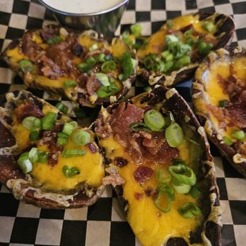 New Vintage Grill - Potato skins - Pizza Near Me - Bakersfield, California New Vintage Grill - Potato skins - Pizza Near Me - Bakersfield, California