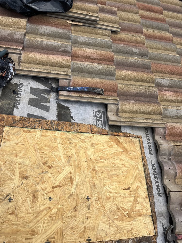 Slide of Unique Roofers