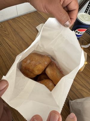 Iggy's Doughboys & Chowder House by null