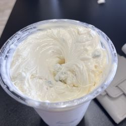 Ray Rays Chicken Shack - Vanilla concrete with Andes mints mixed in