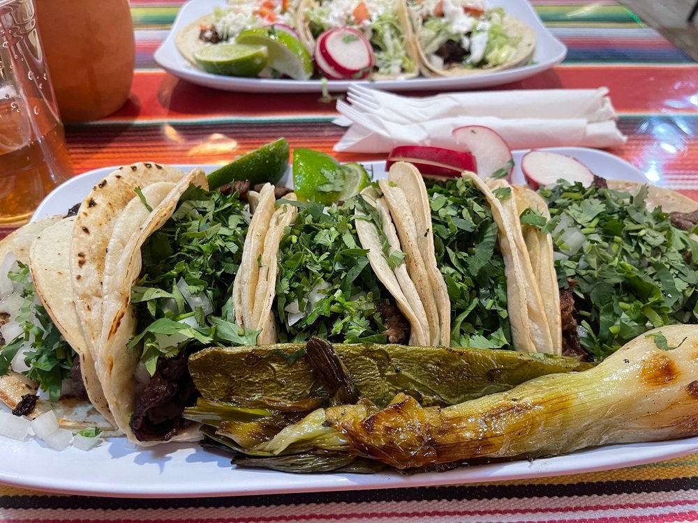 Food from Tortilleria Taqueria Lenchita