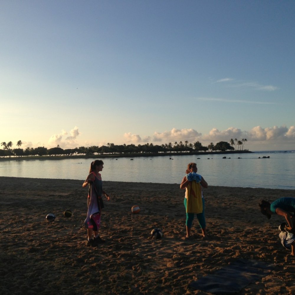 Lee-Ann Watanabe - Monday AM workout at Ala Moana Beach Park - Trainers Near Me - Honolulu, Hawaii Lee-Ann Watanabe - Monday AM workout at Ala Moana Beach Park - Trainers Near Me - Honolulu, Hawaii
