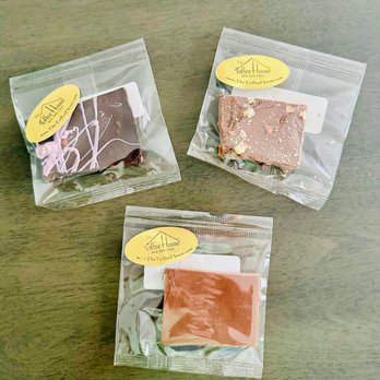 The Toffee House - Dark raspberry, turtle, and peanut butter barks - Chocolatiers & Shops Near Me - Washington, Pennsylvania The Toffee House - Dark raspberry, turtle, and peanut butter barks - Chocolatiers & Shops Near Me - Washington, Pennsylvania