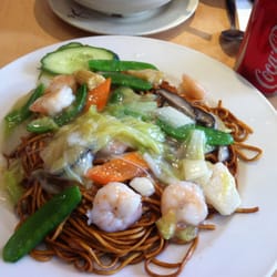 Chop Chop Noodle Bar - Prawn noodles