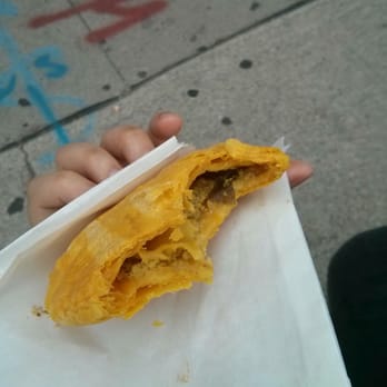 Randy's Jamaican Patties - Chicken patty - Caribbean Near Me - York, Ontario