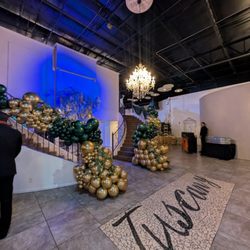 Tuscany Halls - Party time!