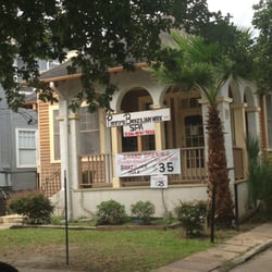 Penny’s Brazilian Wax & Spa - The house on Carrollton where  Penny's Brazilian Wax is located