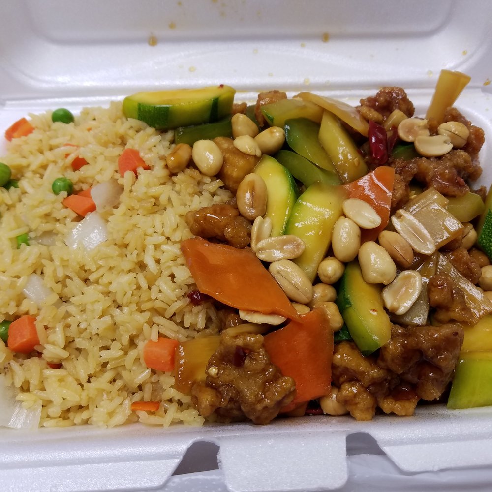 Kung pao chicken with fried rice