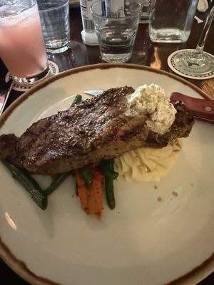 Millie's on Main by null