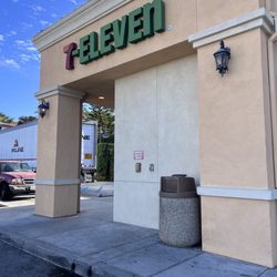 7-Eleven