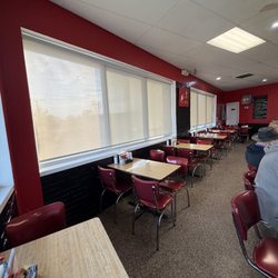 The Skillet Restaurant - Inside