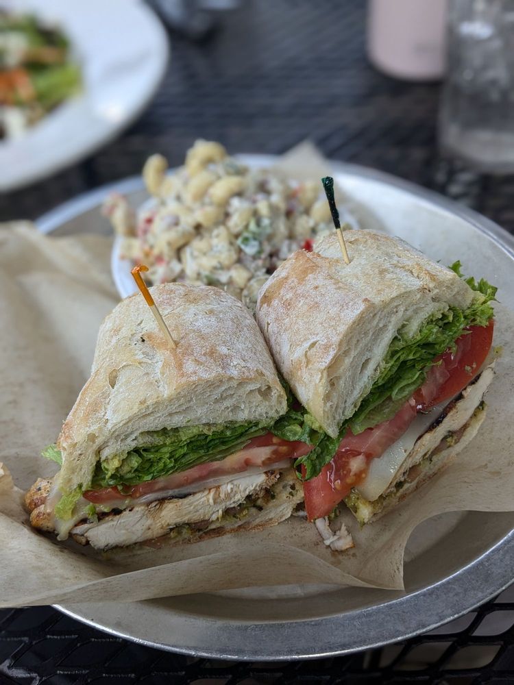 Byers Street Bistro