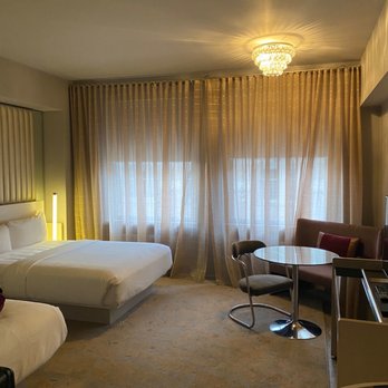 21c Museum Hotel Durham - Pet-friendly 2 Queen Bedroom. Majority of lights were broken including bedside and bathroom. - Hotels Near Me - Durham, North Carolina 21c Museum Hotel Durham - Pet-friendly 2 Queen Bedroom. Majority of lights were broken including bedside and bathroom. - Hotels Near Me - Durham, North Carolina