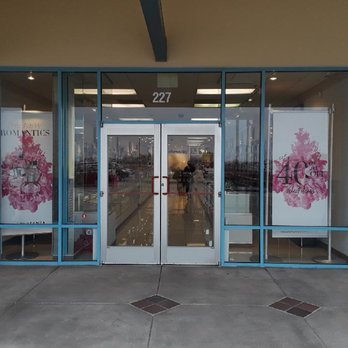 Perfumania - Cosmetics & Beauty Supply Near Me - Terrell, Texas Perfumania - Cosmetics & Beauty Supply Near Me - Terrell, Texas