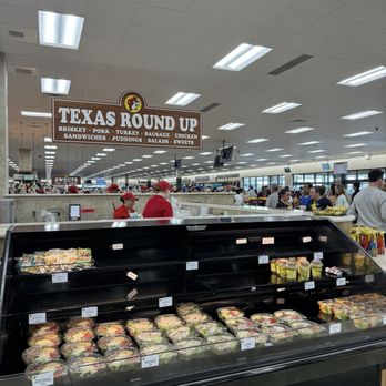 Buc-ee's - Salads and cold foods - Convenience Stores Near Me - Berthoud, Colorado